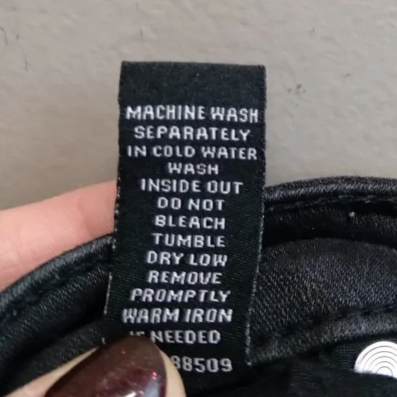 CELEBRITY Pink Black Skinny Jeans Juniors Size 3 - Picture 6 of 11